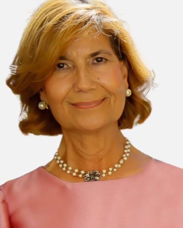 Elsa Maria Gonçalves Esteves de AguiaR