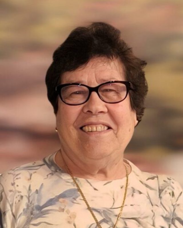 Maria Alice Correia Vasconcelos Costa