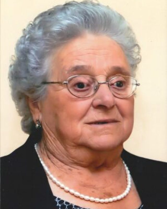 Maria Inês Ribeiro de Faria