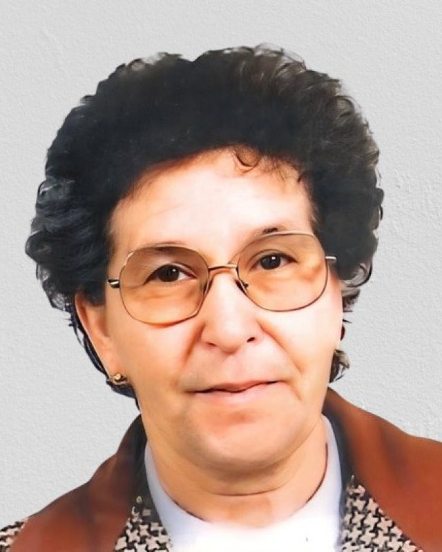 Preciosa Ferreira da Costa Vieira
